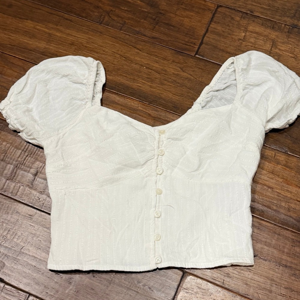 Hollister White Puff Sleeve Button Front Smocked Back Crop Top Small Cottagecore